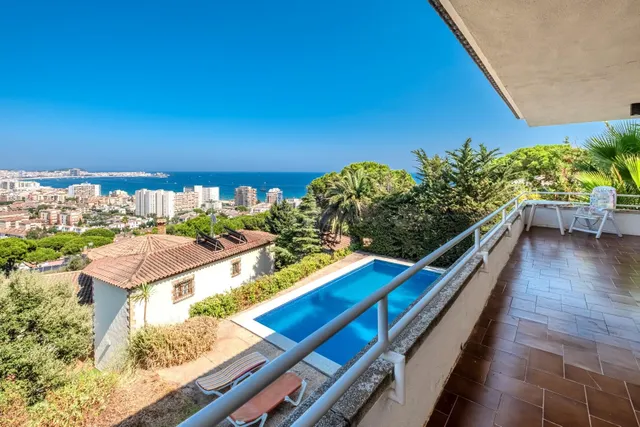 SANT ANTONIO DE CALONGE: Espectacular Villa con vistas al ma - foto 5