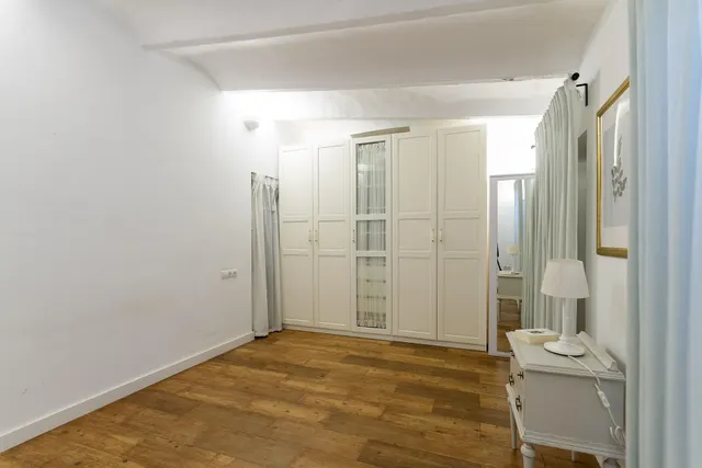 Casa en venta en Marchena, calle Cid – 2 dormitorios, 126 m2 y lista para entrar a vivir a 5 minutos del centro  2. Descripción corta — 12