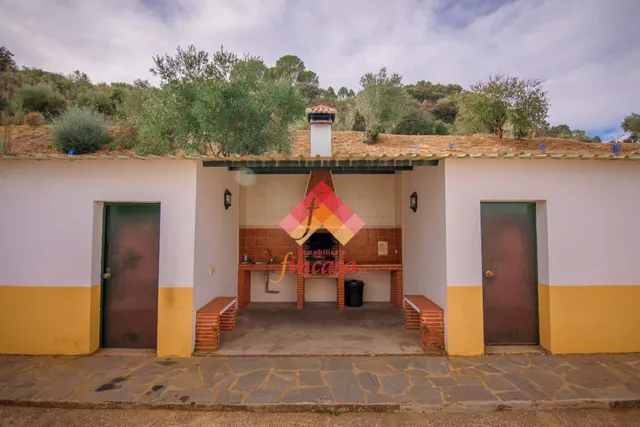 ESTUPENDA CASA DE CAMPO EN AMPLIA PARCELA — 19