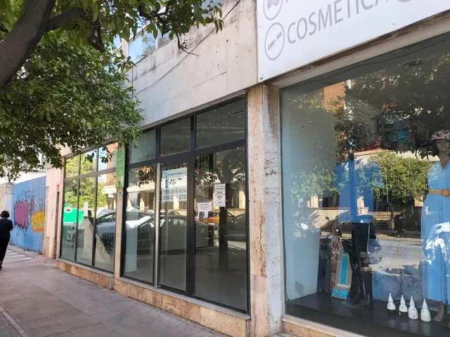 Local en venta de procedencia bancaria — 3