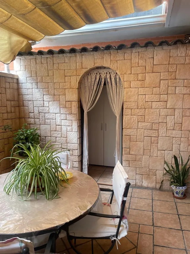 SE VENDE PRECIOSO ADOSADO EN CIUDAD JARDIN — 29
