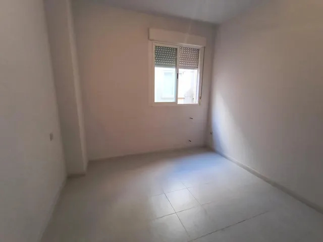 Piso luminoso y amplio en la Cañada — 11