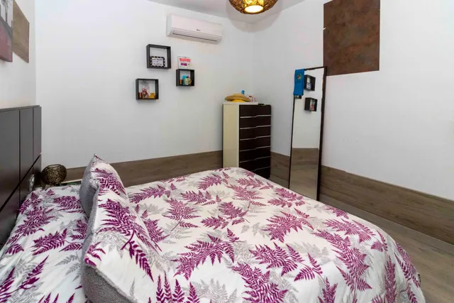 PISO CON ENCANTO EN EL CASCO ANTIGUO — 30