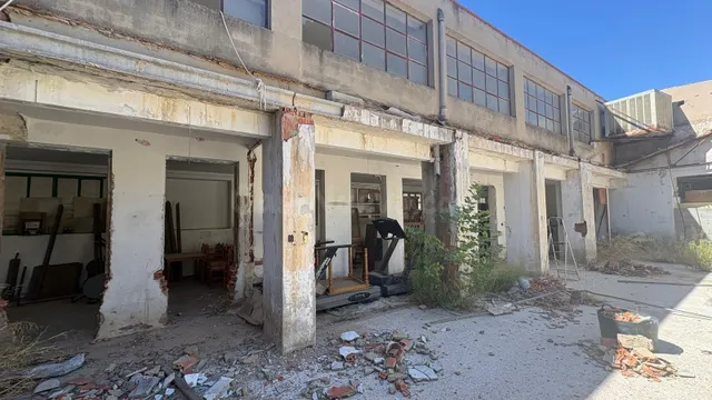NAVE INDUSTRIAL CON MUCHAS POSIBILIDADES — 4