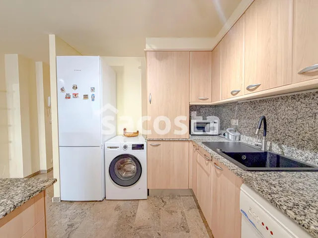 Tu hogar en fenals, a 450 metros del mar y con parking incluido — 21