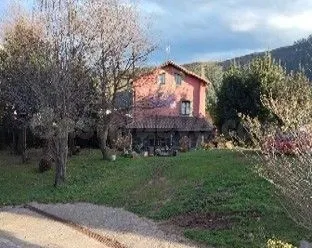Casa 4 habitaciones 562m² en venta - Ubiarco