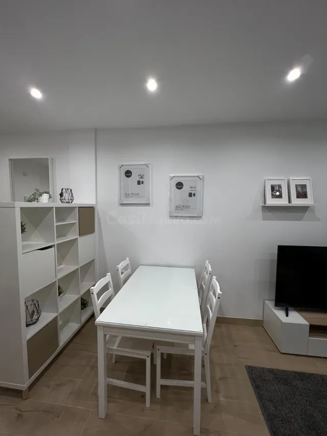 Alquiler apartamento de 1 dormitorio en pleno centro de Motr - foto 3