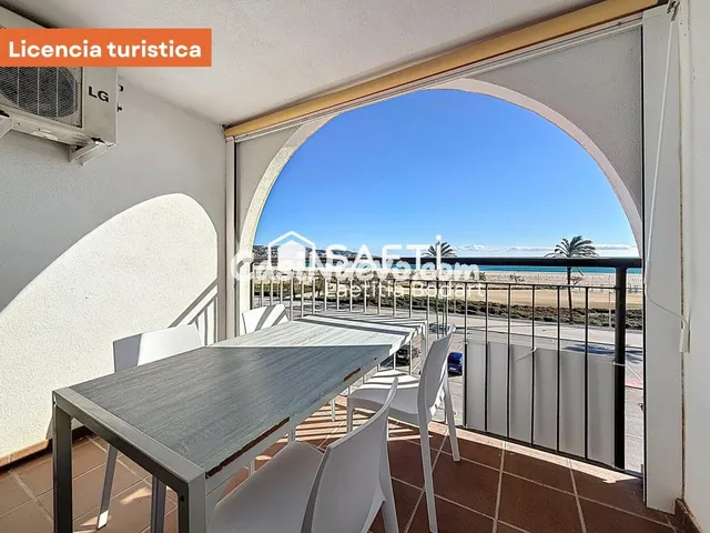 Magnífico pisoo renovado con terraza y licencia turística –  - foto 3