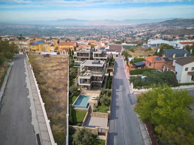 Terreno Urbanizable en Monachil — 13