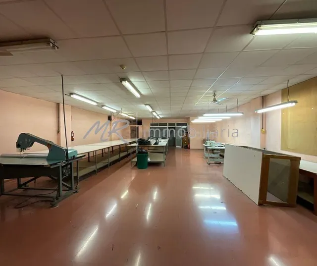 Local industrial céntrico en venta en Granollers! - foto 3