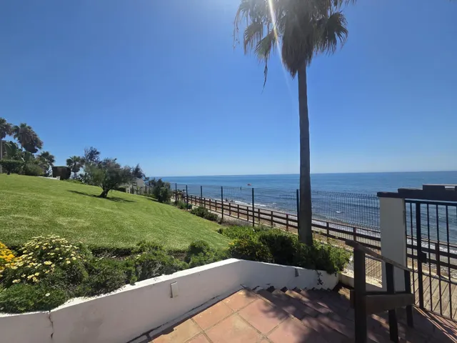 Estudio con terraza y piscina en Mijas — 25