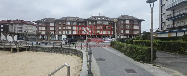 LOCAL COMERCIAL EN PRIMERA LINEA DE PLAYA. ISLA — 35