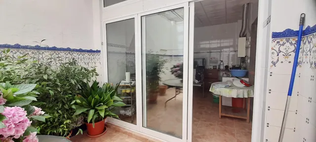 EDIFICIO DE 2 PLANTAS y 2 VIVIENDAS EN BARRIO DON JESÚS ALTA CALIDAD — 19