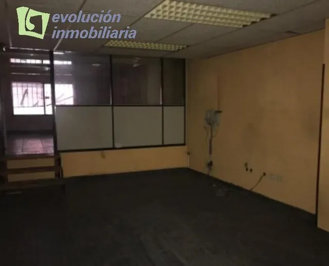 Locales comerciales en el centro de Miranda de Ebro — 9
