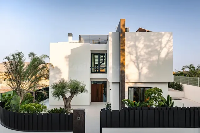 Casa-Chalet en Venta en Nucia, La Alicante - foto 2