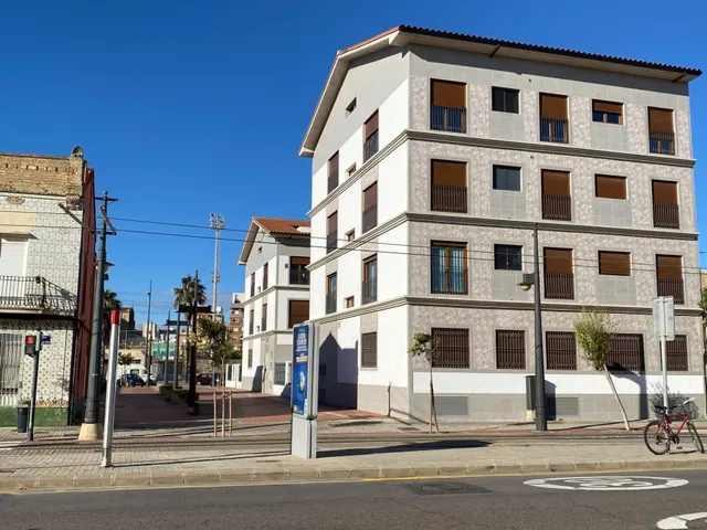 Alquiler de Piso 3 Dormitorios 2 Baños Vista al Mar — 35