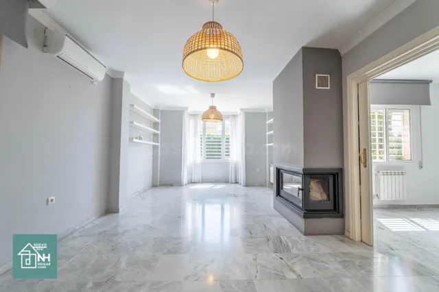 Elegante vivienda con piscina, chimenea y  jardín privado en Cortijo del Aire — 4