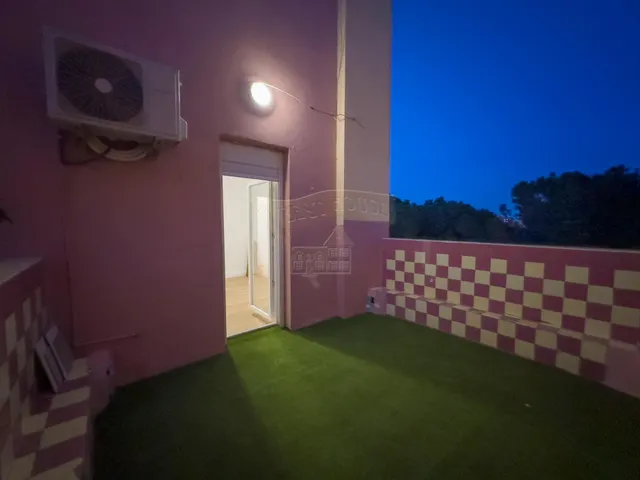 ESTUPENDO PISO EN FRENTE DE LOS JARDINES DE BENICALAP — 18