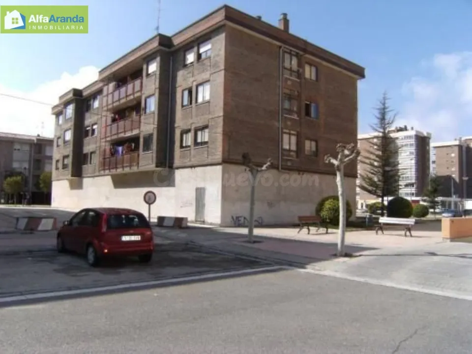 LOCAL EN BRUTO EN AVENIDA CASTILLA DE ARANDA DE DUERO
