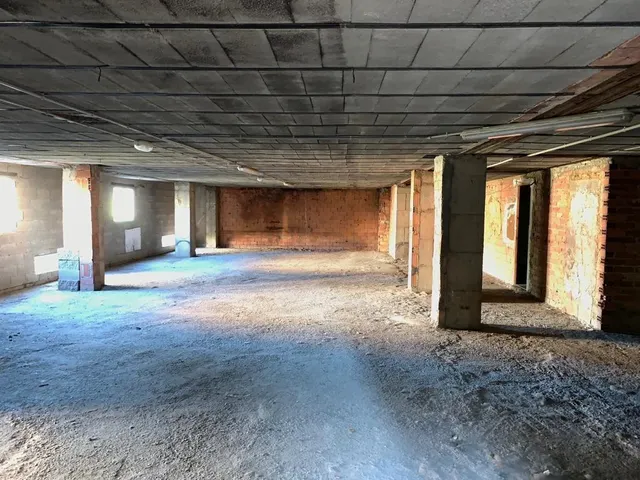 Se vende local en Nava, Asturias — 5