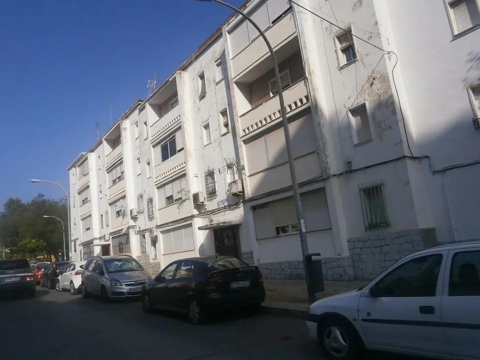 Venta de Vivienda en Huelva. Activo Sin Posesión / Alquilado, No se Puede Visitar.