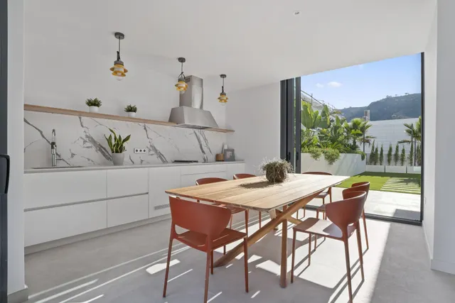Villa con piscina privada a 1 km de Levante, Benidorm — 8