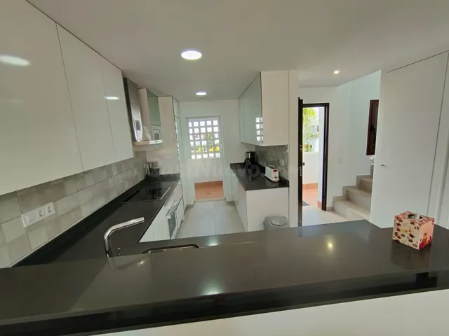 Espléndido apartamento en esquina con 3 dormitorios y solári - foto 4