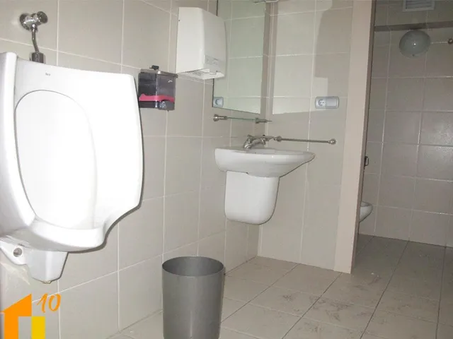 Local en venta en avd. Del Cid. — 26