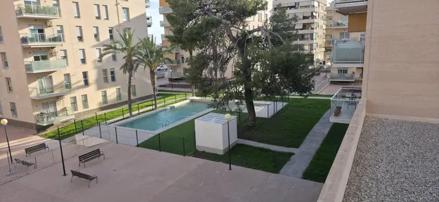 SE VENDE PISO SEMI-NUEVO DE 4 DORM ZONA ALTABIX-UNIVERSIDAD — 8