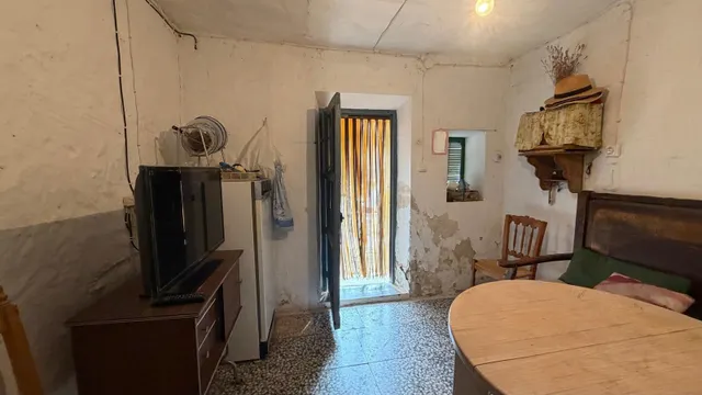 Casa con terreno en venta en Abengibre, Albacete — 10