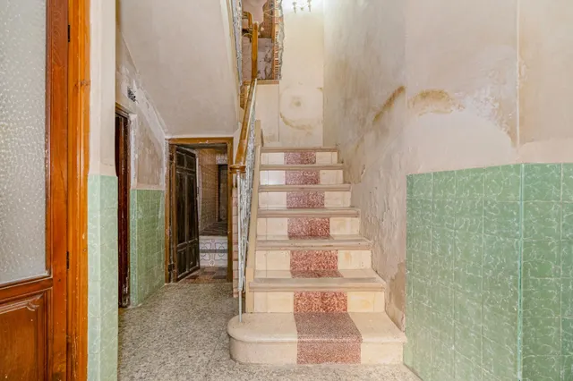 Casa señorial con terraza y posibilidad de rentabilidad. — 34