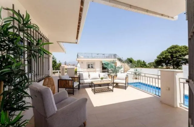 Villa 6 habitaciones 500m² en venta - Manantiales - Lagar -  - foto 4