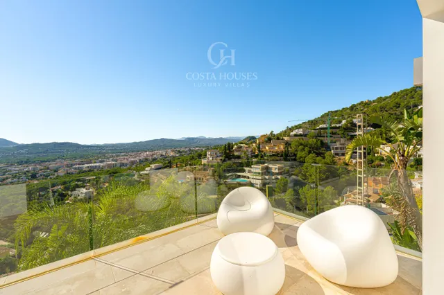 Villa lumar · panoramica sobre la bahia y el montgo en la corona javea — 38