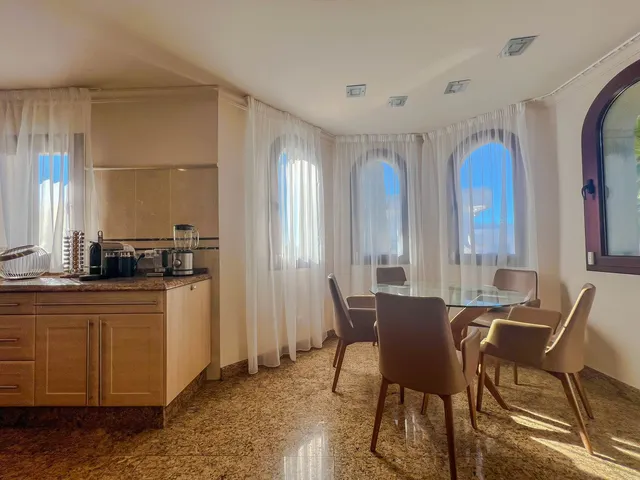 Chalet 5 habitaciones 650m² en venta - Centro — 12