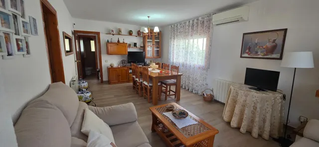 CASA SEMIREFORMADA COMODIDAD SIN ESCALERA — 16