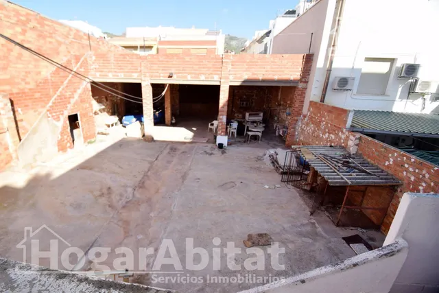 Gran casa con terraza y trastero — 10
