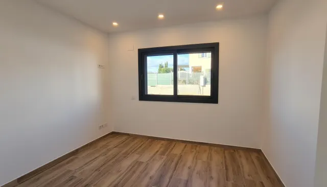 Alquiler de  chalet independiente en Oasis Park, Vendrell — 13