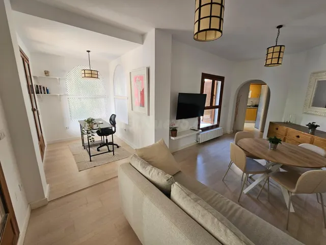APARTAMENTO DE 2 DORMITORIOS CON VISTAS AL GOLF Y PISCINA EN - foto 5