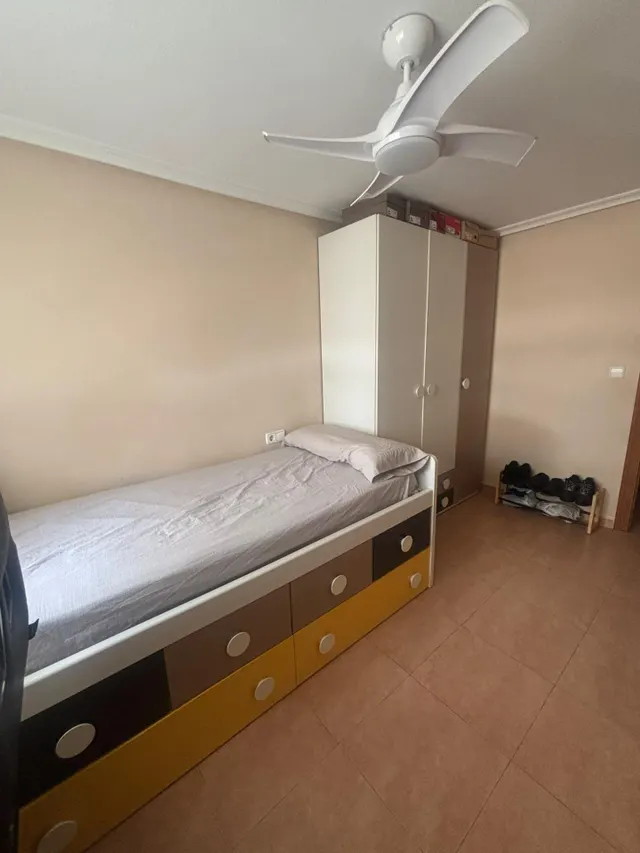 Piso con Amplia Terraza en Planta en Zona Campo de Futbol! — 24