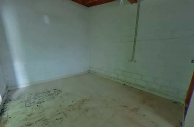 ESTUPENDA CASA EN HUERGAS DE GORDON — 27