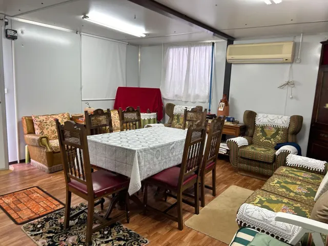 SE VENDE PARCELA URBANA CON CASA PREFABRICADA - foto 4