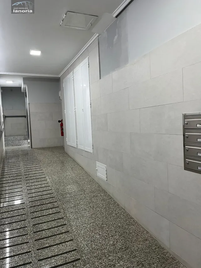 Grupo la Noria Vende Piso de 3 Dormitorios, 1 Baño y Trastero en Zona Industria. — 15