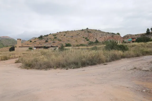 🏞️ TERRENO RÚSTICO DE MÁS DE 324.000 m2 EN LA VALL D’UIXÓ (C