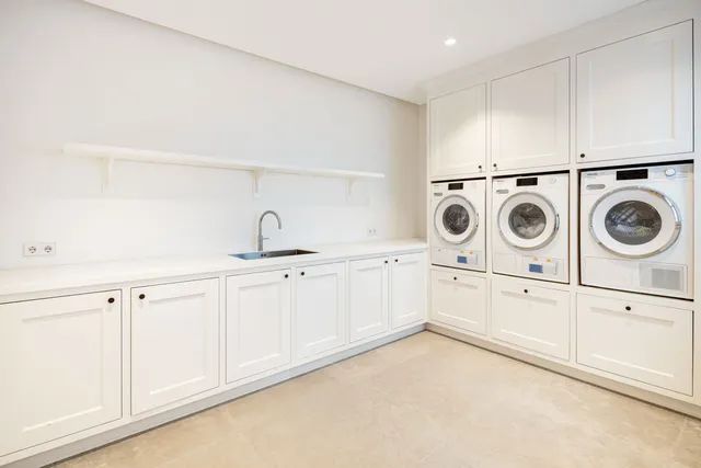Chalet 7 habitaciones 937m² en venta - Costa del Sol — 35