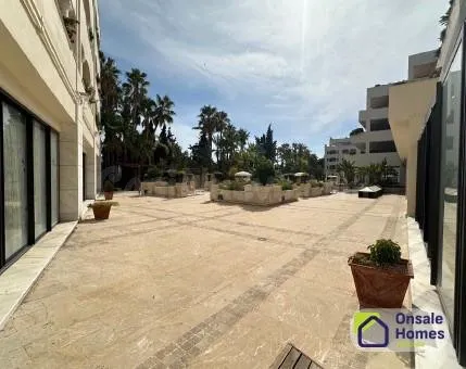 Amplio local en alquiler, zona centro de Marbella - foto 3