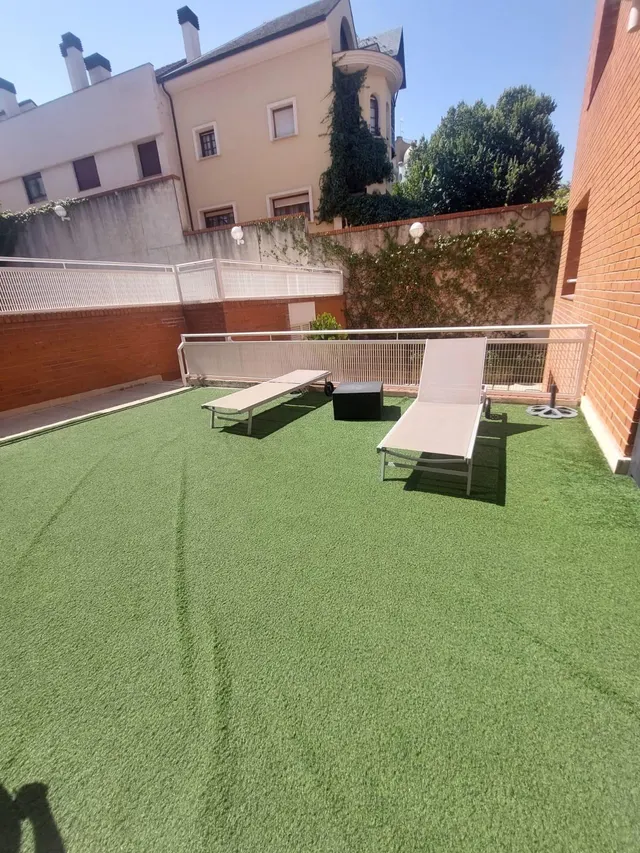 CHALET EN RUISEÑORES. — 21