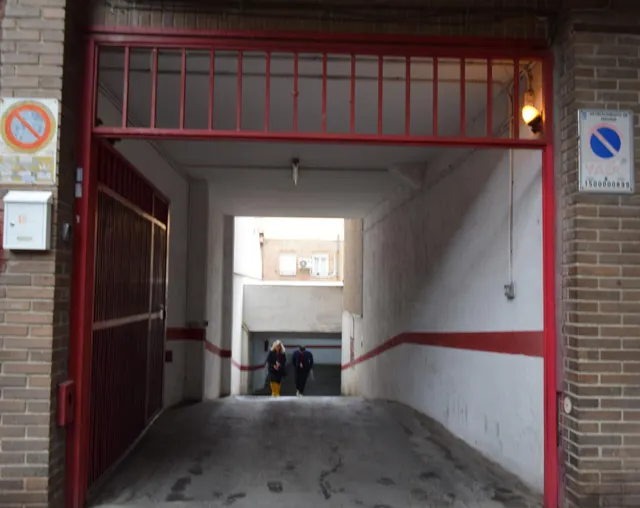 Piso en Calle Jose Villena — 13