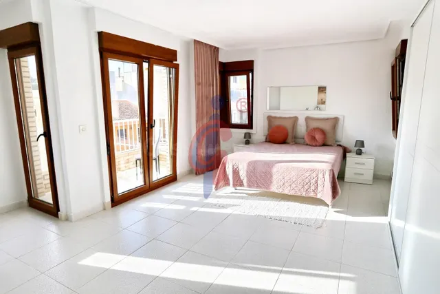 Oportunidad en el centro: 120 m2, 4 dormitorios y terrazas c - foto 3