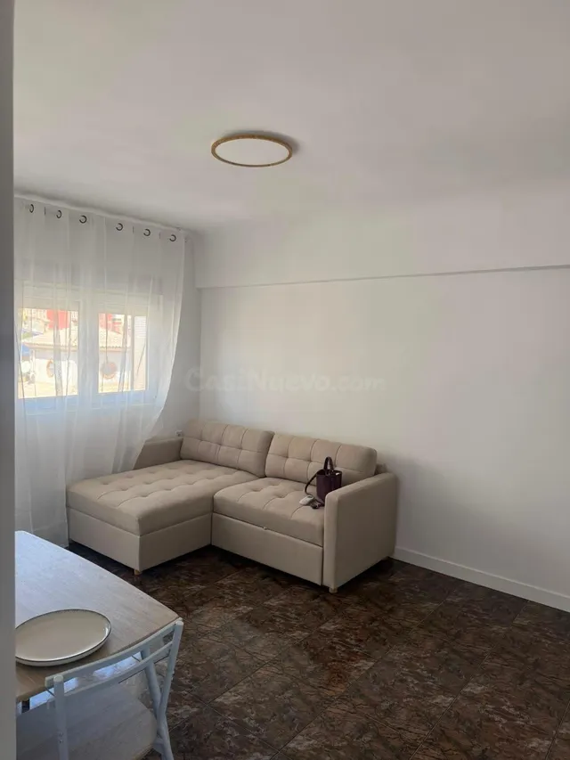 Moderno Estudio en Alquiler en Monóvar por €550 - foto 2