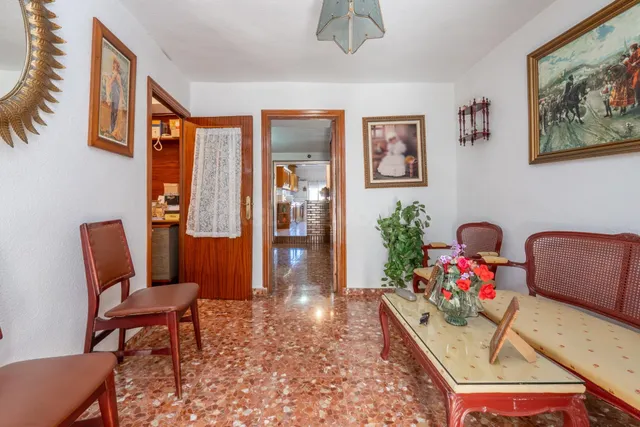 ¡Descubre tu nuevo hogar en benalúa de las villas! — 5